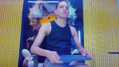 noha_deluxe live from Colombia