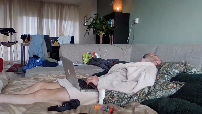 xMuscleJasonx live from Netherlands